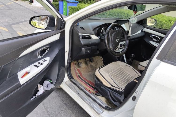 Used Toyota Vios 2014 1.5L Manual ZhiZhen Edition Driver Seat