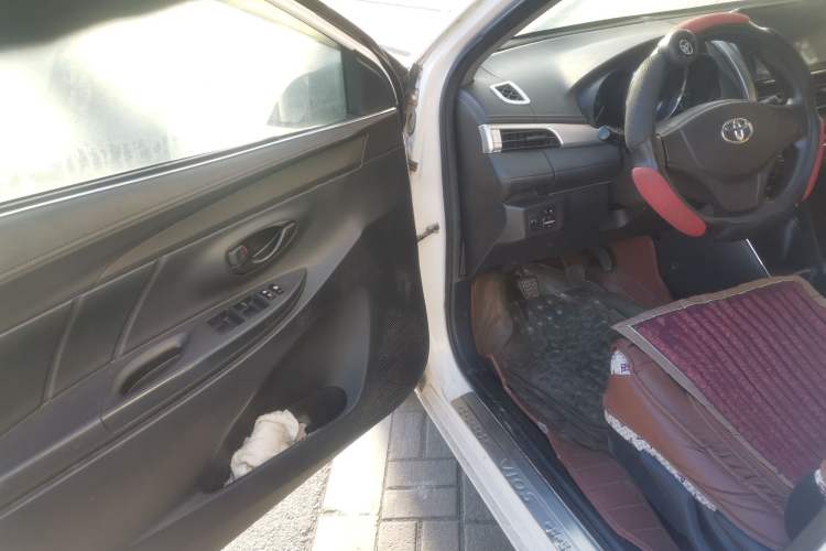 Used Toyota Vios 2014 1.3L Manual Xiang Edition Driver Seat