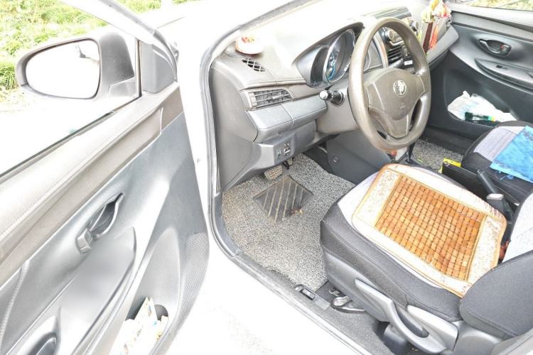 Used Toyota Vios 2014 1.3L Automatic Standard Edition Driver Seat