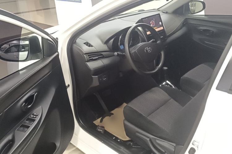 Used Toyota Vios 2014 1.3L Automatic Standard Edition Driver Seat