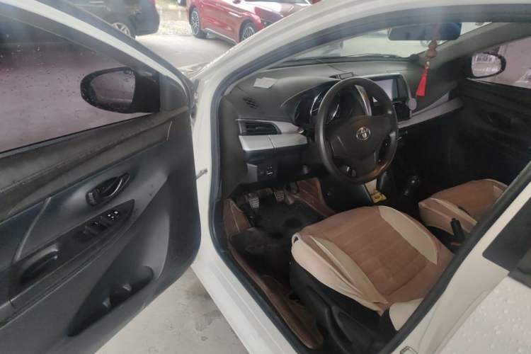 Used Toyota Vios 2014 1.3L Manual Xiang Edition Driver Seat