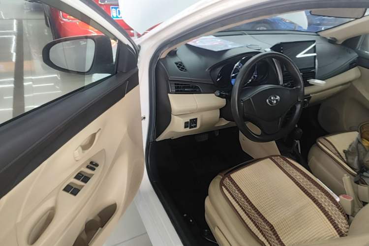 Used Toyota Vios 2014 1.5L Automatic ZhiZhen Edition Driver Seat