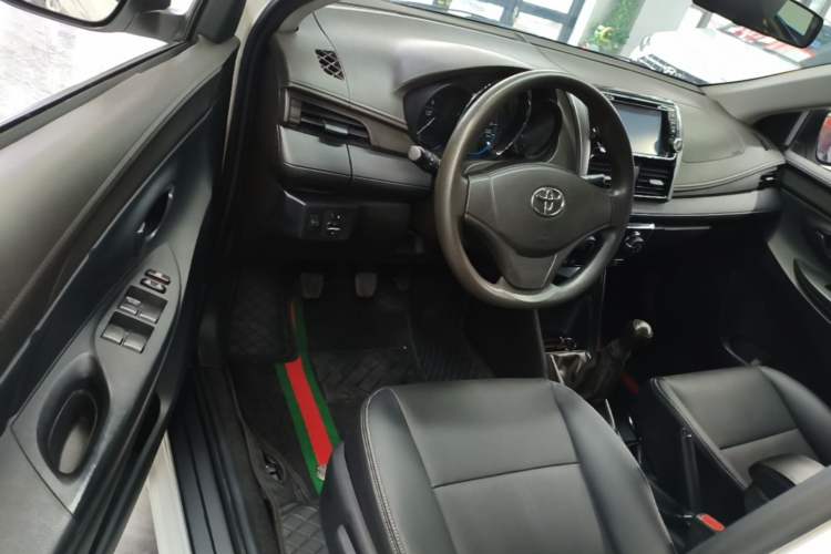 Used Toyota Vios 2014 1.3L Manual Xiang Edition Driver Seat