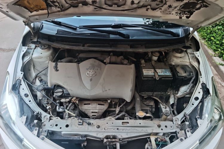 Used Toyota Vios 2014 1.3L Manual Value Edition Engine Bay