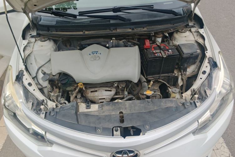 Used Toyota Vios 2014 1.3L Automatic Standard Edition Engine Bay