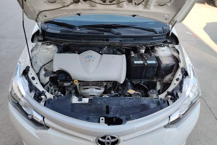 Used Toyota Vios 2014 1.3L Manual Xiang Edition Engine Bay