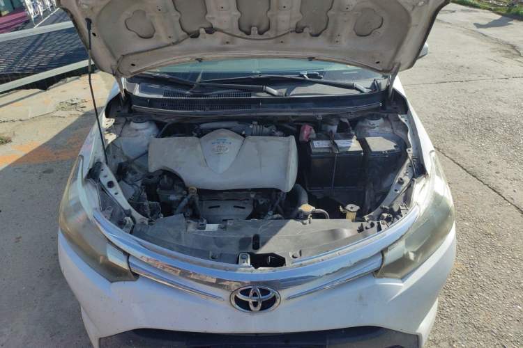 Used Toyota Vios 2014 1.5L Manual Smart Edition Engine Bay