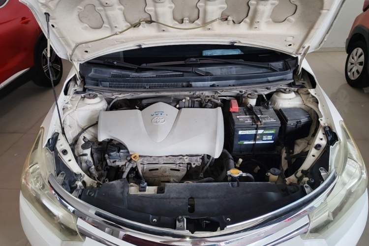 Used Toyota Vios 2014 1.5L Automatic Smart Edition Engine Bay