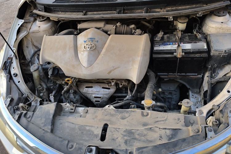 Used Toyota Vios 2014 1.5L Automatic ZhiShang Edition Engine Bay