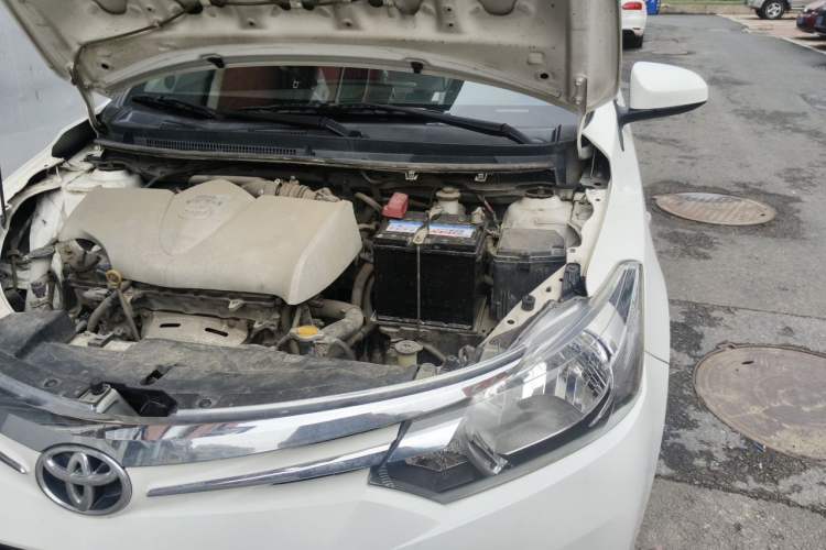 Used Toyota Vios 2014 1.3L Manual Xiang Edition Engine Bay Left