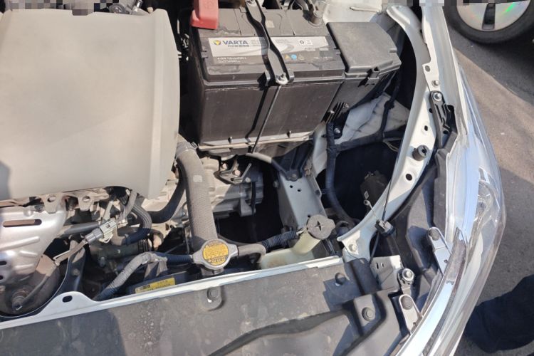 Used Toyota Vios 2014 1.5L Manual ZhiZhen Edition Engine Bay Left