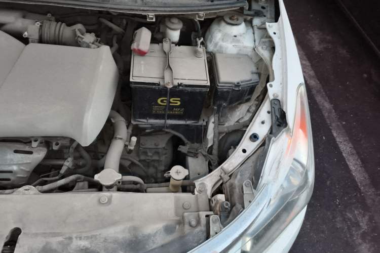 Used Toyota Vios 2014 1.5L Automatic ZhiZhen Edition Engine Bay Left