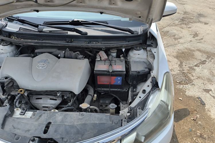 Used Toyota Vios 2014 1.5L Automatic ZhiZhen Edition Engine Bay Left