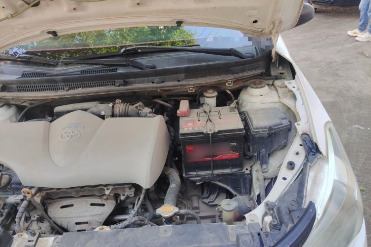 Used Toyota Vios 2014 1.3L Manual Value Edition Engine Bay Left