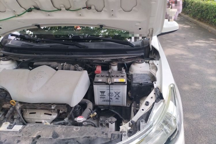Used Toyota Vios 2014 1.5L Automatic ZhiZhen Edition Engine Bay Left