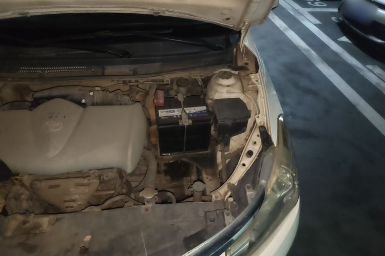 Used Toyota Vios 2014 1.5L Manual ZhiZhen Edition Engine Bay Left