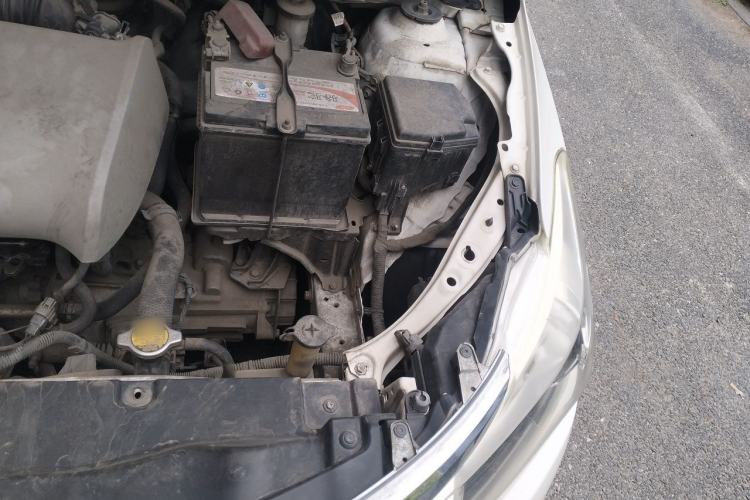 Used Toyota Vios 2014 1.3L Manual Value Edition Engine Bay Left