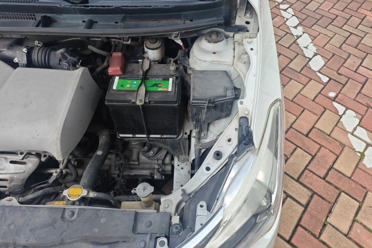 Used Toyota Vios 2014 1.5L Manual ZhiZhen Edition Engine Bay Left