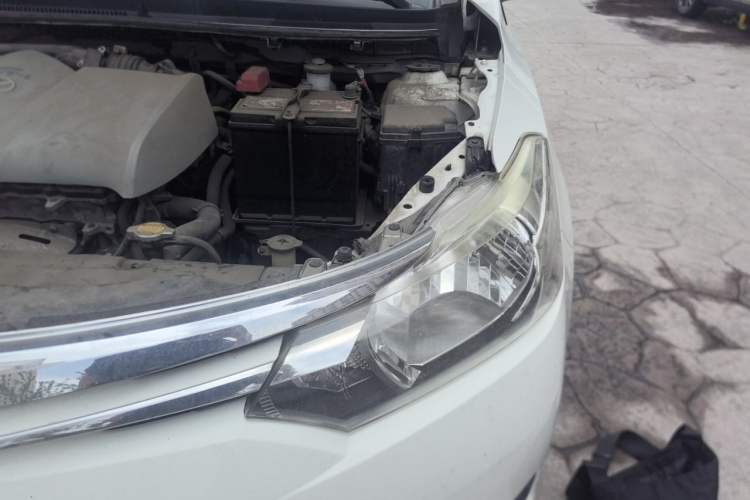 Used Toyota Vios 2014 1.5L Manual ZhiZhen Edition Engine Bay Left