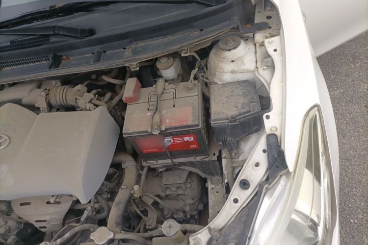 Used Toyota Vios 2014 1.5L Automatic ZhiZhen Edition Engine Bay Left