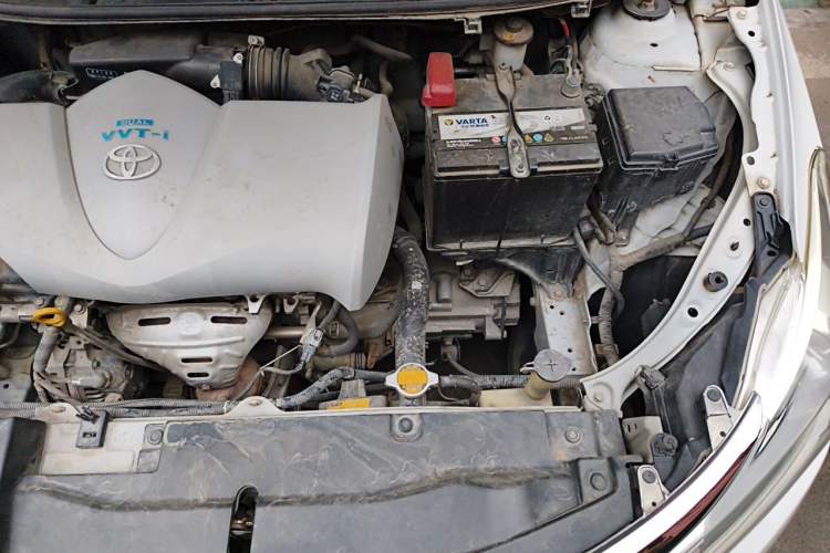 Used Toyota Vios 2014 1.5L Manual ZhiZhen Edition Engine Bay Left