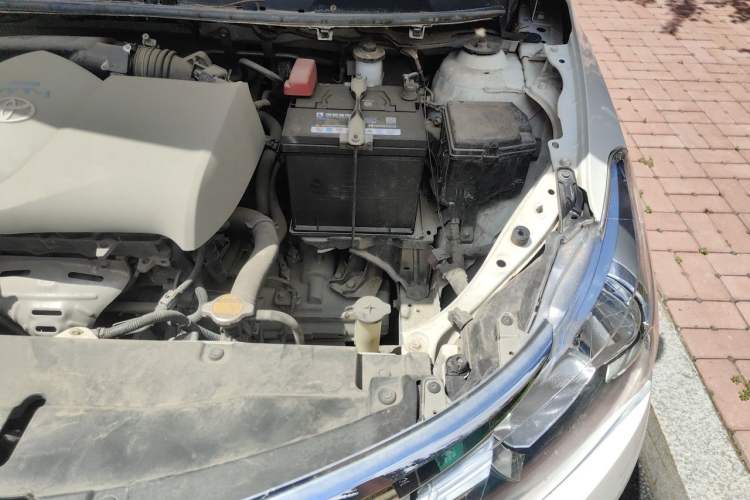 Used Toyota Vios 2014 1.5L Manual ZhiZhen Edition Engine Bay Left