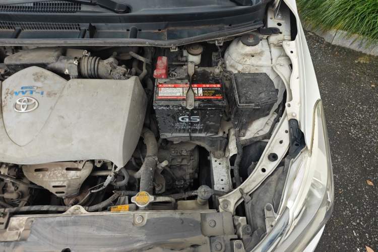 Used Toyota Vios 2014 1.5L Automatic ZhiZhen Edition Engine Bay Left