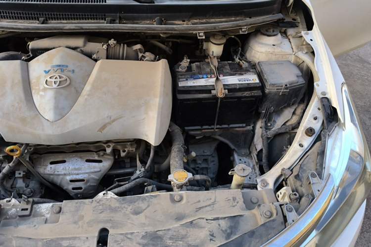 Used Toyota Vios 2014 1.5L Automatic ZhiShang Edition Engine Bay Left