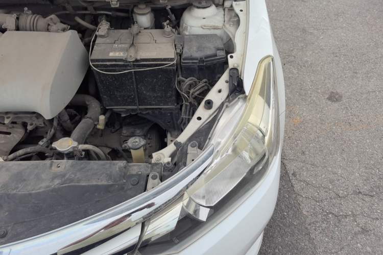 Used Toyota Vios 2014 1.5L Automatic ZhiZhen Edition Engine Bay Left