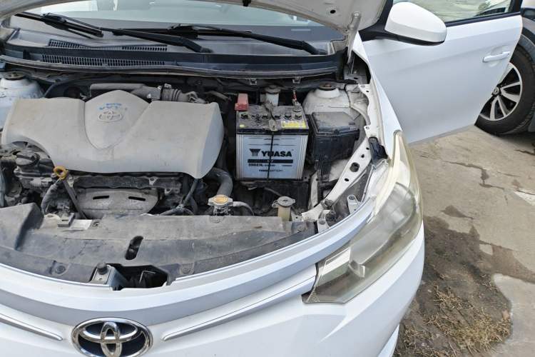 Used Toyota Vios 2014 1.3L Manual Xiang Edition Engine Bay Left