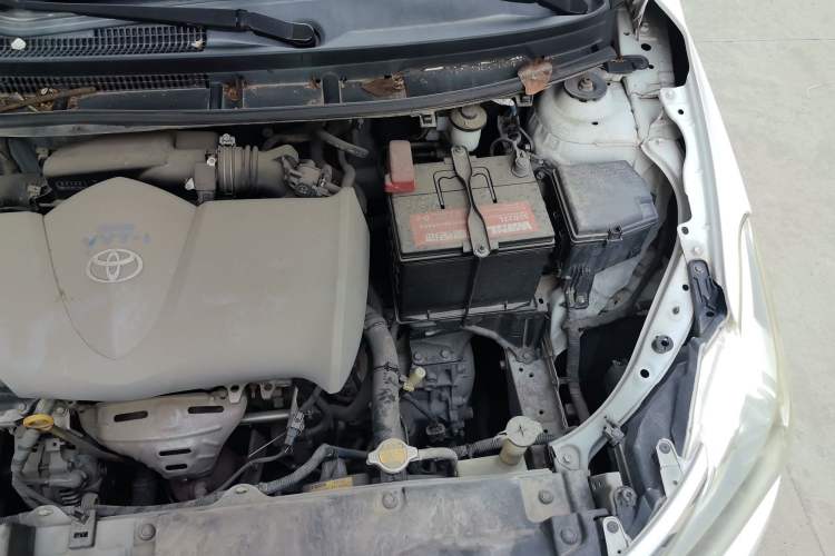 Used Toyota Vios 2014 1.5L Automatic ZhiZhen Edition Engine Bay Left