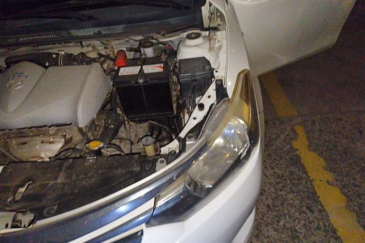 Used Toyota Vios 2014 1.3L Manual Xiang Edition Engine Bay Left