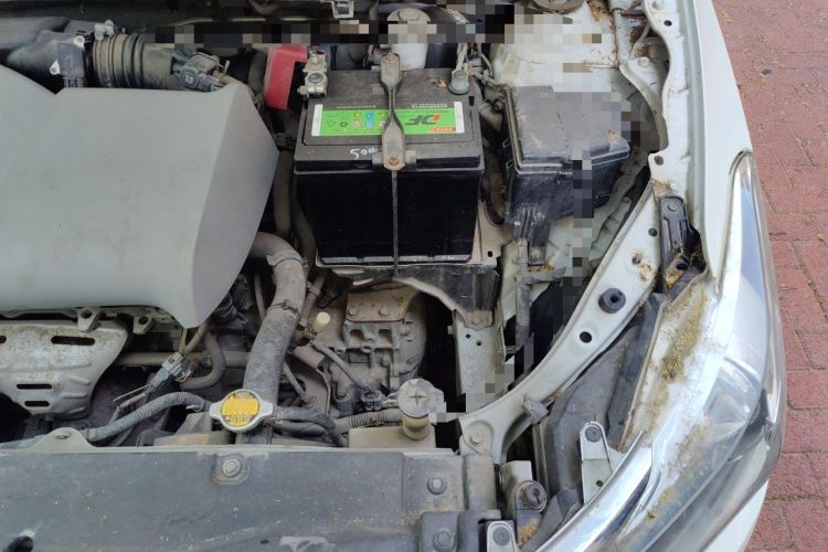 Used Toyota Vios 2014 1.5L Automatic ZhiZhen Edition Engine Bay Left