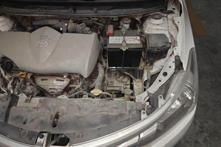 Used Toyota Vios 2014 1.3L Manual Xiang Edition Engine Bay Left