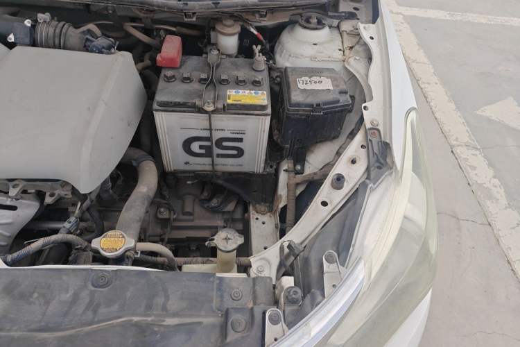 Used Toyota Vios 2014 1.5L Manual ZhiZhen Edition Engine Bay Left