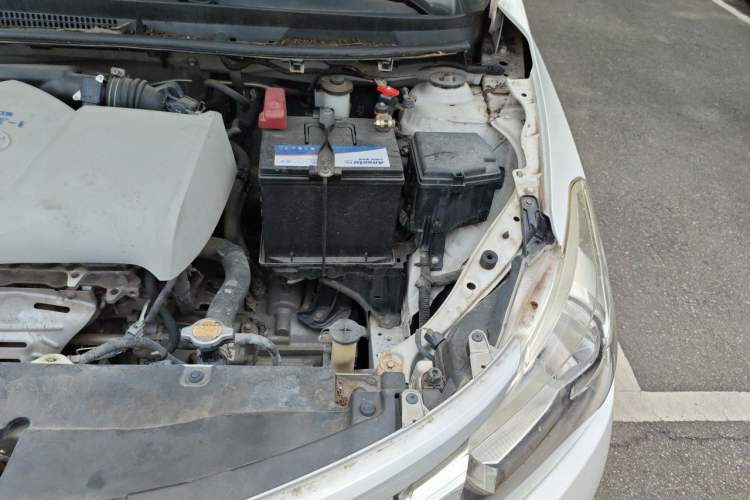 Used Toyota Vios 2014 1.3L Manual Xiang Edition Engine Bay Left