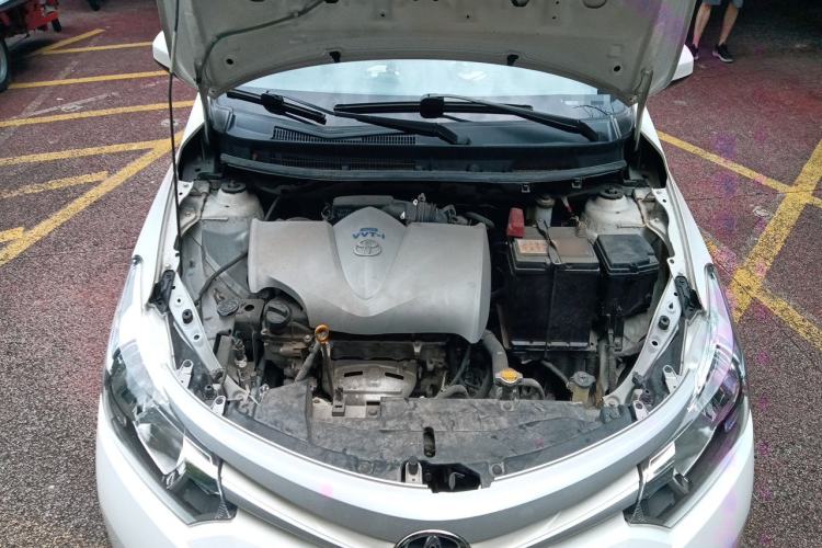 Used Toyota Vios 2014 1.3L Manual Value Edition Engine Bay