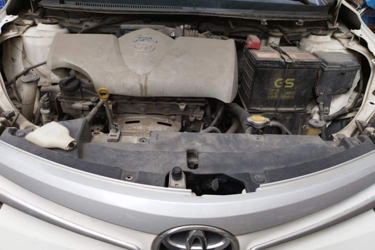 Used Toyota Vios 2014 1.3L Manual Value Edition Engine Bay