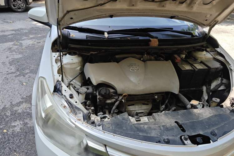 Used Toyota Vios 2014 1.3L Manual Xiang Edition Engine Bay Right