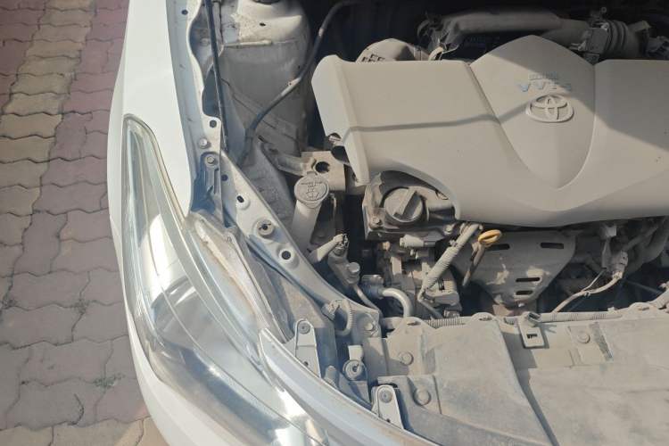 Used Toyota Vios 2014 1.3L Manual Xiang Edition Engine Bay Right