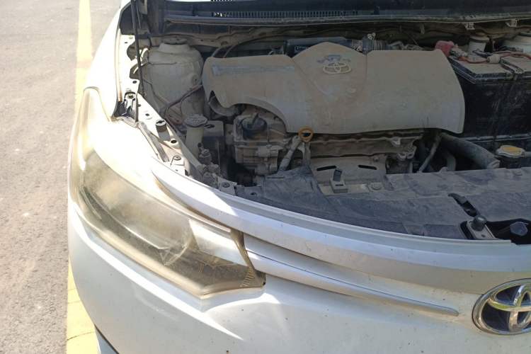 Used Toyota Vios 2014 1.3L Manual Xiang Edition Engine Bay Right