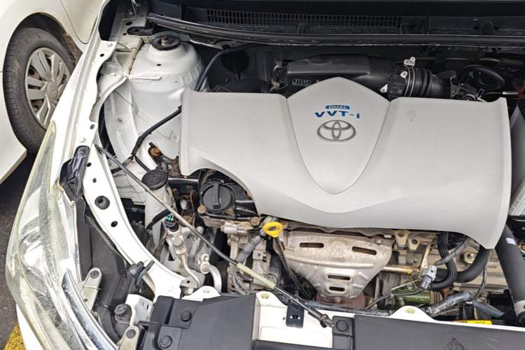 Used Toyota Vios 2014 1.5L Manual ZhiZhen Edition Engine Bay Right