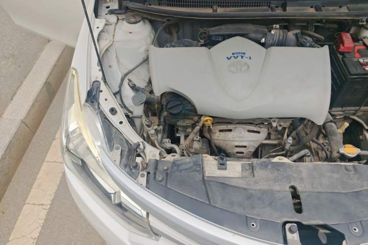 Used Toyota Vios 2014 1.3L Automatic Standard Edition Engine Bay Right