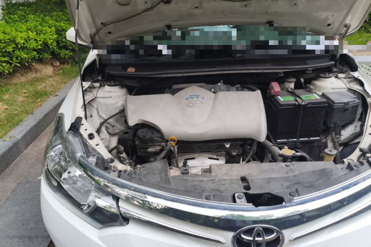 Used Toyota Vios 2014 1.5L Automatic ZhiZhen Edition Engine Bay Right
