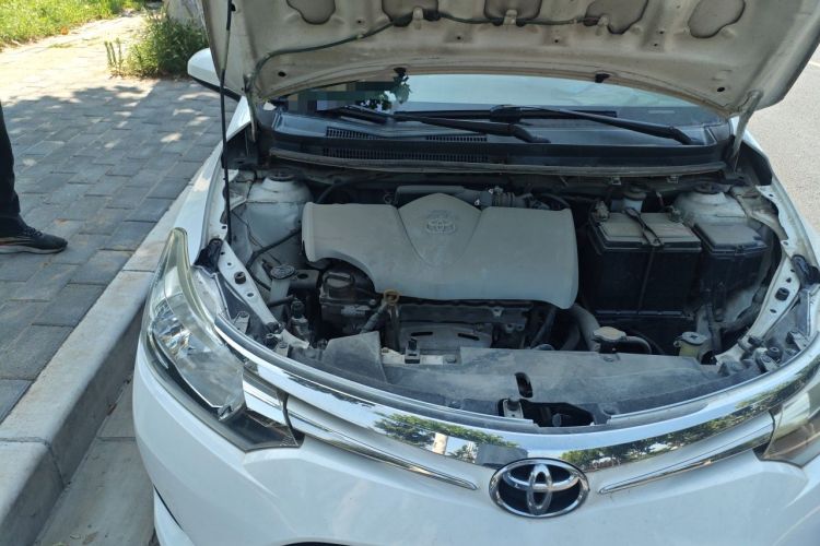 Used Toyota Vios 2014 1.5L Manual ZhiZhen Edition Engine Bay Right