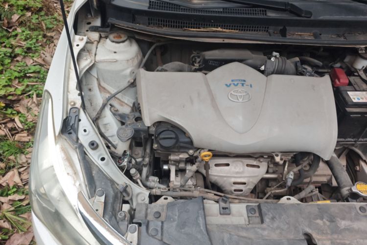 Used Toyota Vios 2014 1.5L Manual ZhiZhen Edition Engine Bay Right