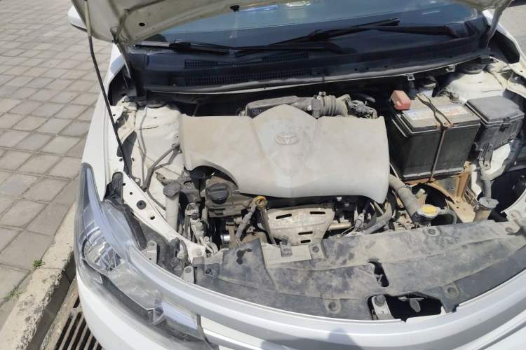 Used Toyota Vios 2014 1.3L Automatic Standard Edition Engine Bay Right