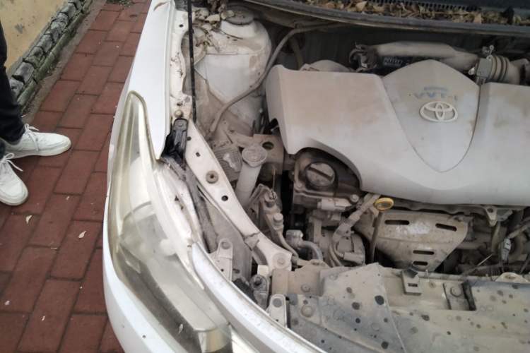 Used Toyota Vios 2014 1.3L Manual Xiang Edition Engine Bay Right