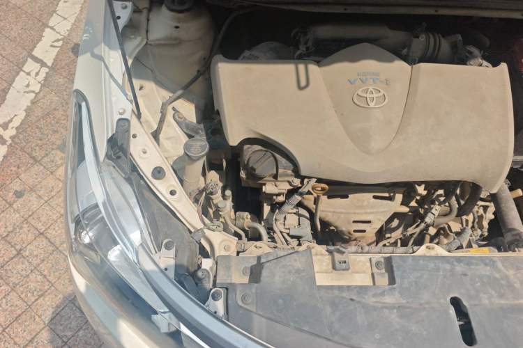 Used Toyota Vios 2014 1.3L Automatic Standard Edition Engine Bay Right