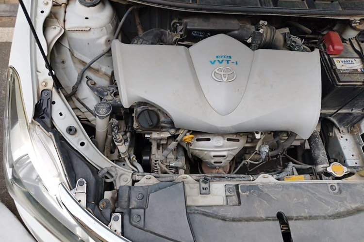 Used Toyota Vios 2014 1.5L Manual ZhiZhen Edition Engine Bay Right